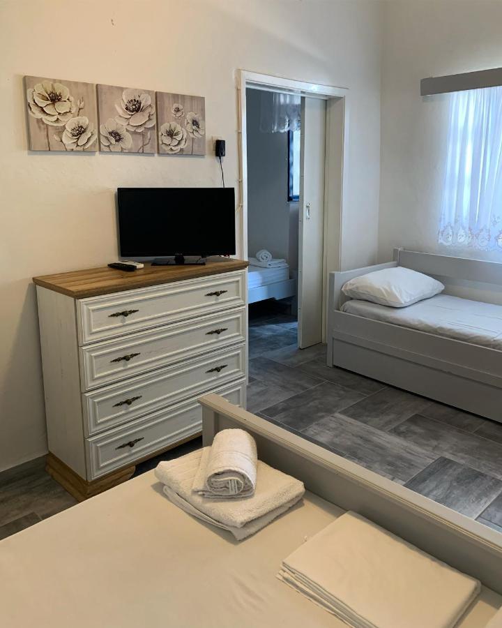 Villa Myroviglia Ysternia Istérnia Esterno foto