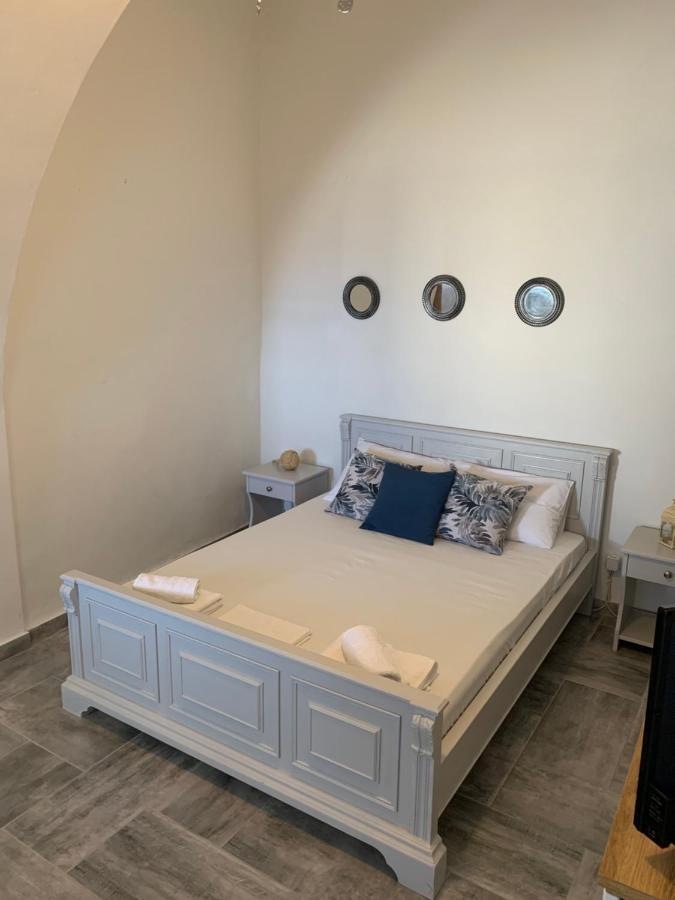 Villa Myroviglia Ysternia Istérnia Esterno foto
