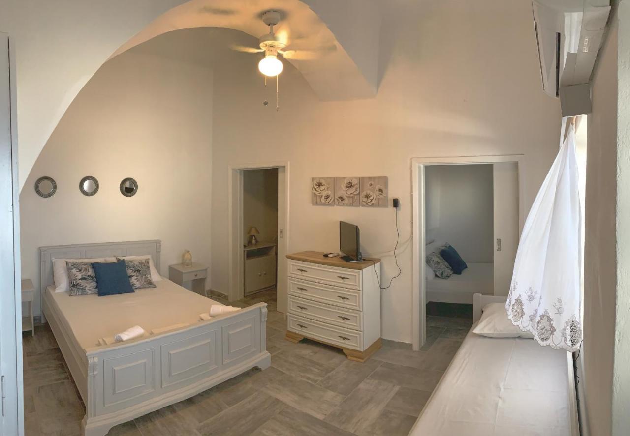 Villa Myroviglia Ysternia Istérnia Esterno foto