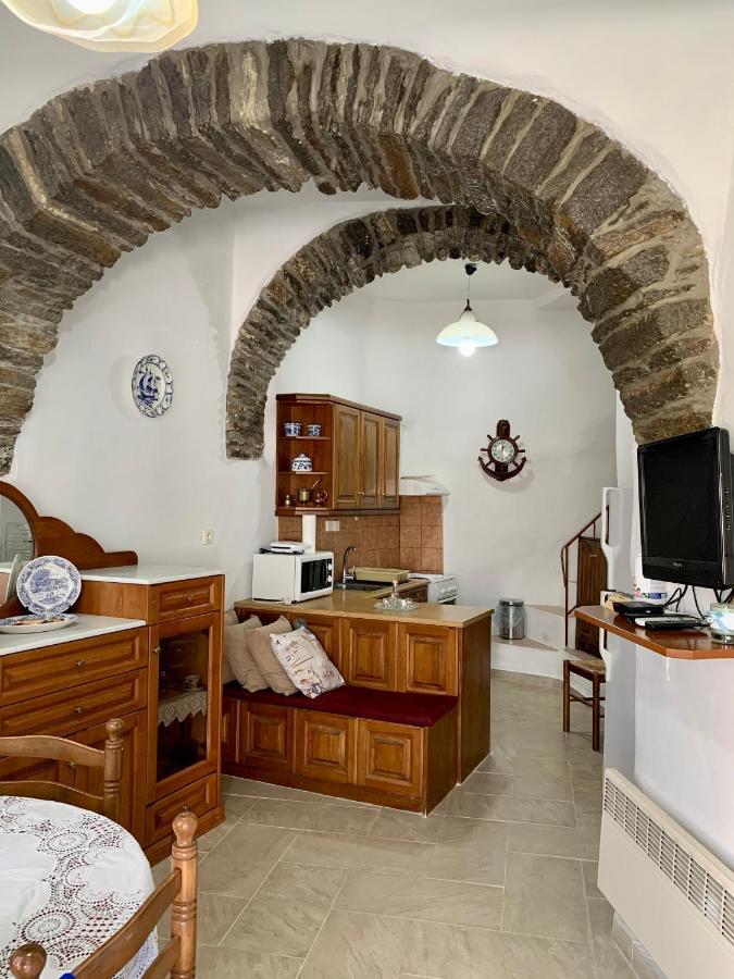 Villa Myroviglia Ysternia Istérnia Esterno foto